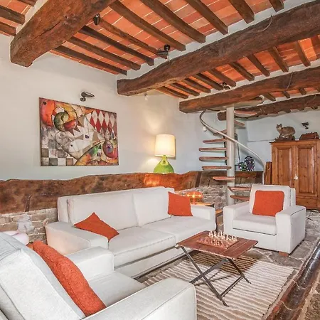 In Bucine Ar With Swimming Pool Casa vacanze