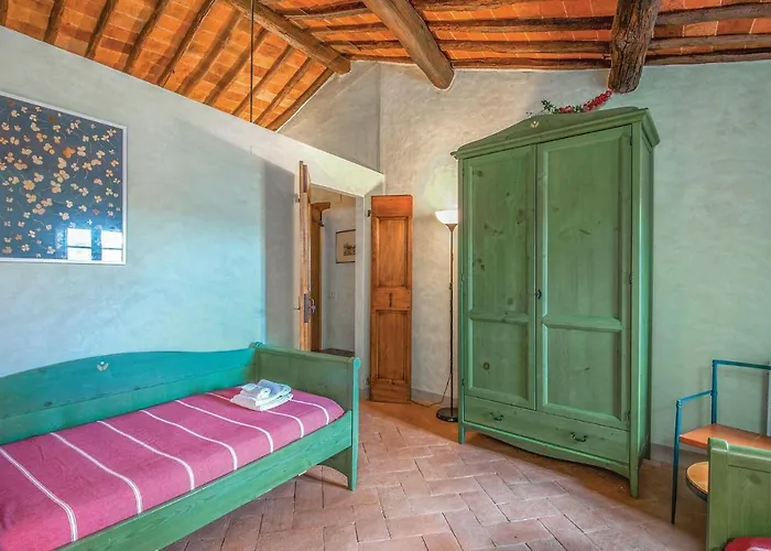 Amazing In Bucine Ar With Kitchen *