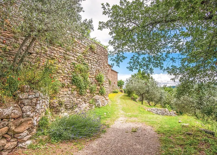 펜션 Amazing In Bucine Ar With Kitchen Rapale